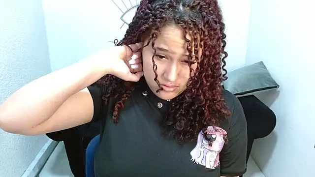 leilanewgirl online show from February 2026 01:11:02 PM