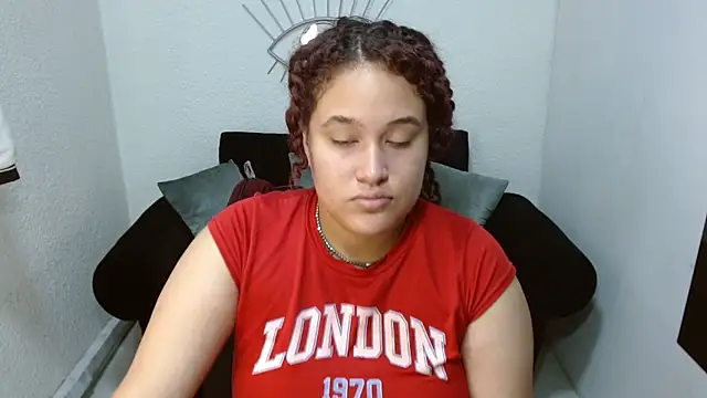 leilanewgirl online show from March 2026 12:31:02 PM