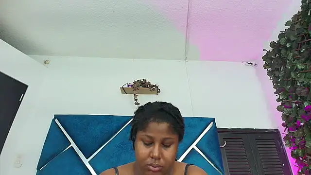 AlexaRousse4u online show from April 2026 02:13:01 AM