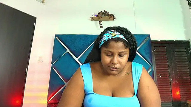 Snapshot of AlexaRousse4u chatting on April 2026 02:23:02 AM AlexaRousse4u online show from April 2026 02:23:02 AM