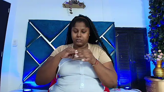 Snapshot of AlexaRousse4u chatting on May 2026 10:25:01 PM AlexaRousse4u online show from May 2026 10:25:01 PM