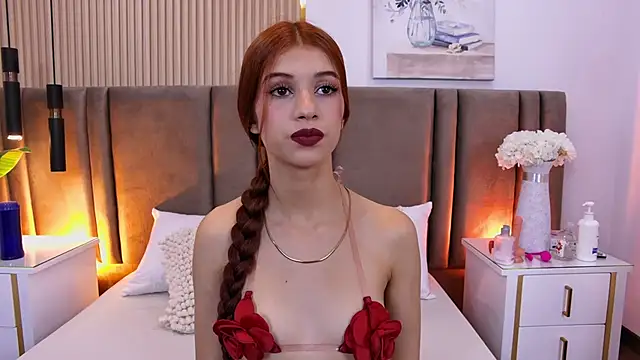SaraLugo online show from April 2026 07:38:02 PM