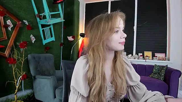 AmyNox online show from May 2026 05:11:02 PM