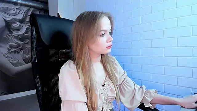 AmyNox online show from June 2026 09:04:01 AM