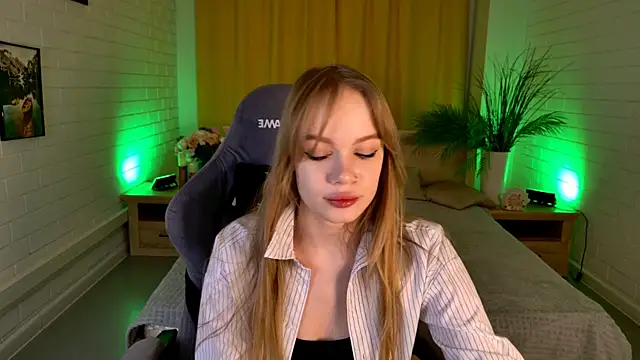 Snapshot of AmyNox chatting on February 2026 05:07:02 AM AmyNox online show from February 2026 05:07:02 AM