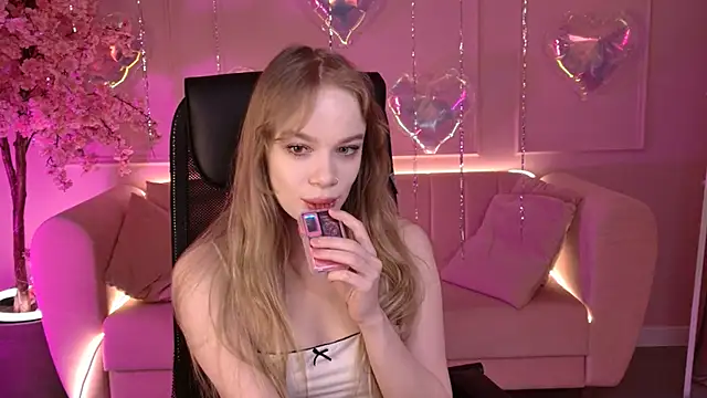 Snapshot of AmyNox chatting on February 2026 09:08:01 AM AmyNox online show from February 2026 09:08:01 AM