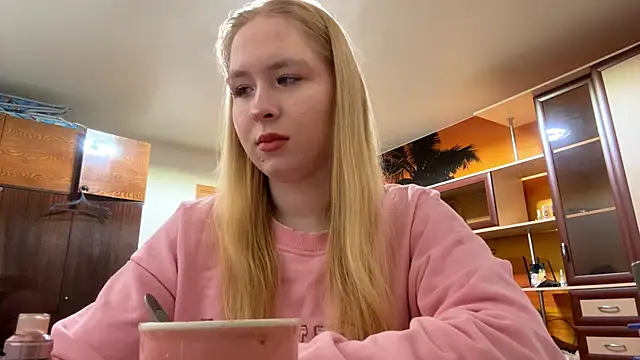 Snapshot of RoseBakeer chatting on February 2026 05:55:01 PM RoseBakeer online show from February 2026 05:55:01 PM