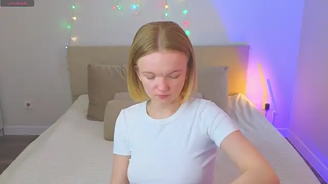 StellaBunny online show from March 2026 04:14:01 AM