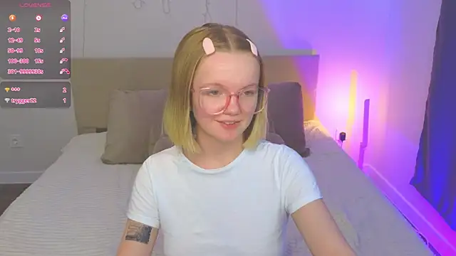 StellaBunny online show from March 2026 08:26:33 AM