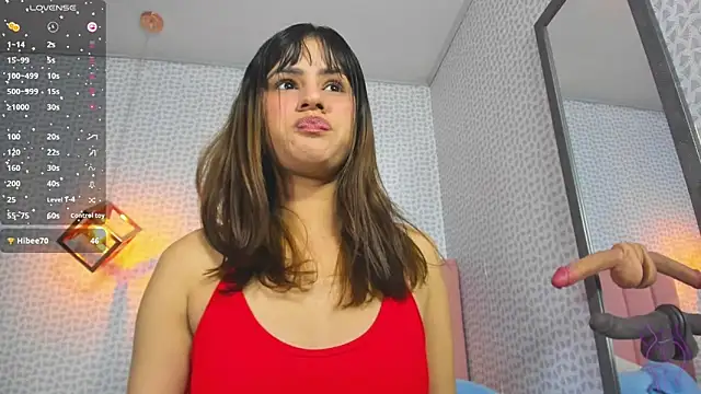 Snapshot of KAROLAGREY chatting on April 2026 01:41:01 PM KAROLAGREY online show from April 2026 01:41:01 PM