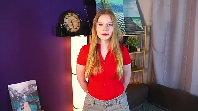 Snapshot of CharityKhamo chatting on February 2026 03:29:02 AM CharityKhamo online show from February 2026 03:29:02 AM