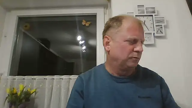 Demik71 online show from March 2026 11:27:01 PM