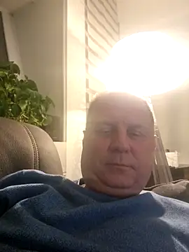 Demik71 online show from March 2026 07:07:01 PM