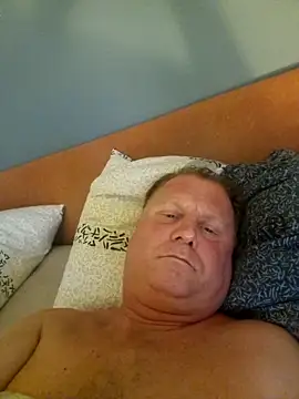 Demik71 online show from February 2026 06:46:01 AM