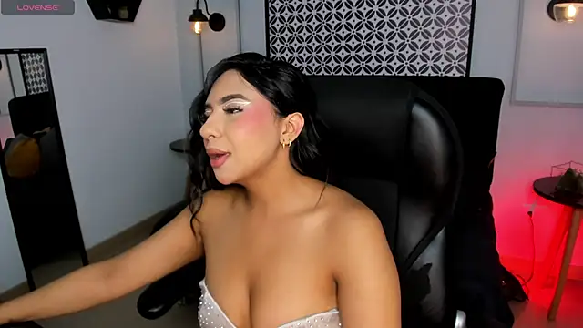 Lola 12  online show from March 2026 12:55:01 PM