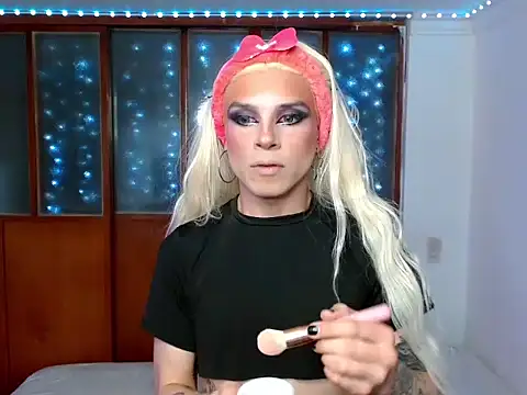 DanniHotBoy02 online show from February 2026 08:31:02 PM