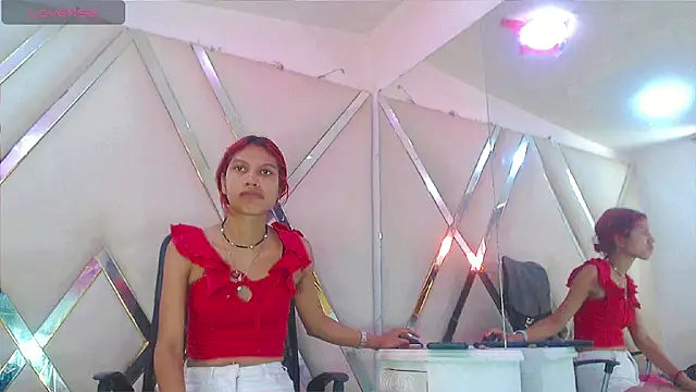 TifannyAmateur online show from February 2026 07:14:02 PM