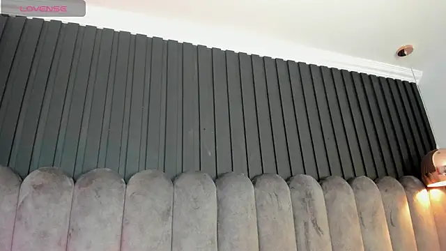 Lanadelrey 1 online show from April 2026 11:01:01 AM