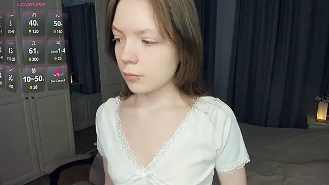 LavenderMitten online show from April 2026 05:59:01 AM