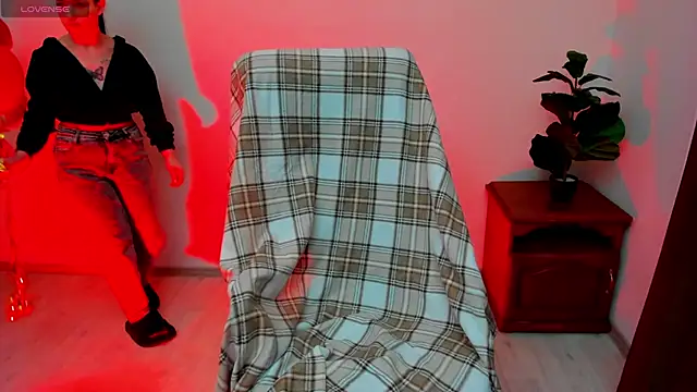 milanasky5 online show from February 2026 01:57:01 PM