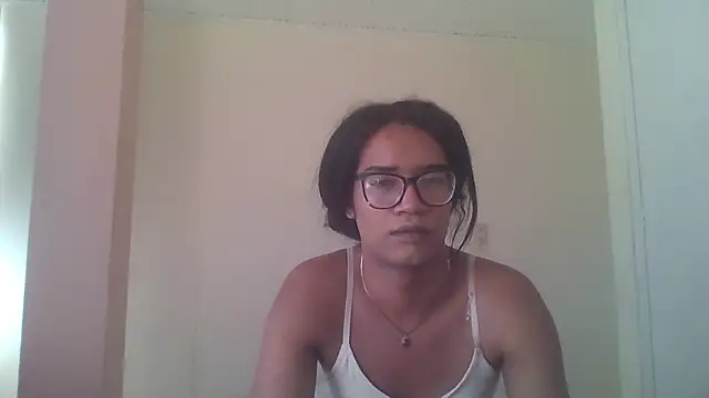 Snapshot of horny_brii chatting on June 2026 06:24:01 PM horny brii online show from June 2026 06:24:01 PM