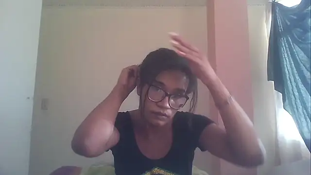 Snapshot of horny_brii chatting on June 2026 10:40:01 PM horny brii online show from June 2026 10:40:01 PM