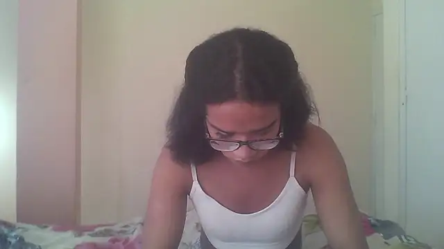 Snapshot of horny_brii chatting on July 2026 07:47:02 PM horny brii online show from July 2026 07:47:02 PM