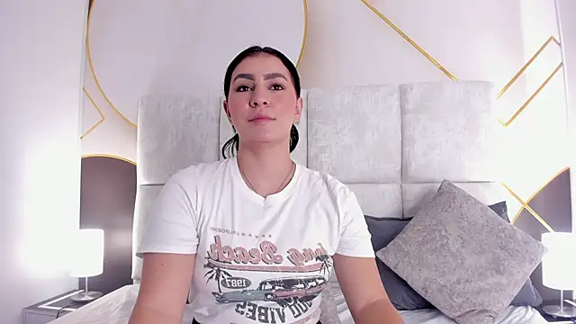 caroo giraldo   online show from March 2026 07:28:01 PM