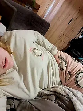 Dulcexpecado online show from March 2026 09:27:01 PM