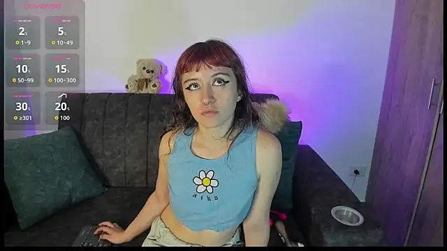 Snapshot of velmoon chatting on March 2026 05:59:01 PM velmoon online show from March 2026 05:59:01 PM