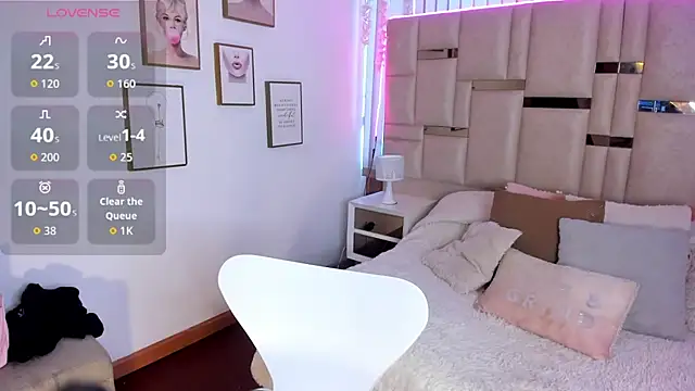 Maya-jhons online show from February 2026 12:04:01 PM