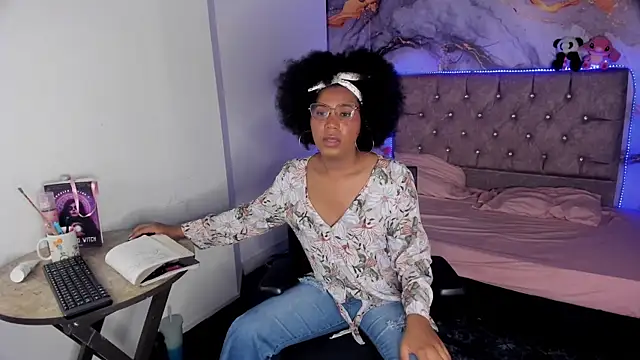 CataleyaMoon  online show from April 2026 08:13:01 PM