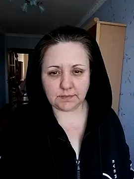 LockyCharm111 online show from February 2026 06:54:02 AM