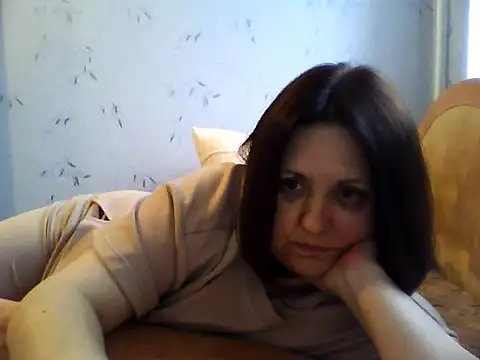 Snapshot of LockyCharm111 chatting on May 2026 04:36:01 PM LockyCharm111 online show from May 2026 04:36:01 PM