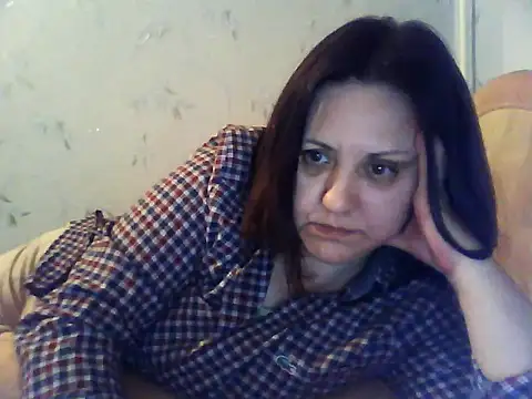 Snapshot of LockyCharm111 chatting on April 2026 05:30:01 PM LockyCharm111 online show from April 2026 05:30:01 PM