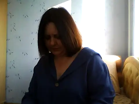 LockyCharm111 online show from March 2026 02:35:02 PM