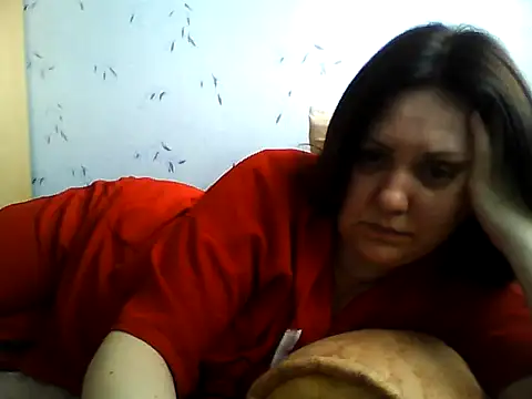 LockyCharm111 online show from April 2026 03:27:01 PM