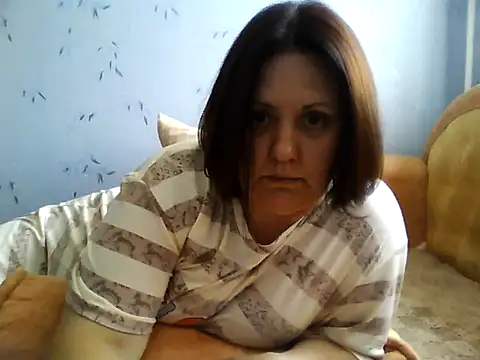 Snapshot of LockyCharm111 chatting on July 2026 10:00:01 AM LockyCharm111 online show from July 2026 10:00:01 AM