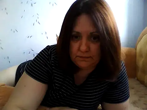 Snapshot of LockyCharm111 chatting on July 2026 04:29:02 PM LockyCharm111 online show from July 2026 04:29:02 PM