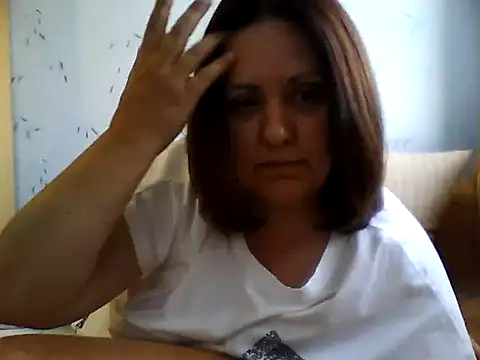 Snapshot of LockyCharm111 chatting on June 2026 04:57:01 PM LockyCharm111 online show from June 2026 04:57:01 PM