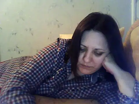 Snapshot of LockyCharm111 chatting on April 2026 06:25:01 PM LockyCharm111 online show from April 2026 06:25:01 PM
