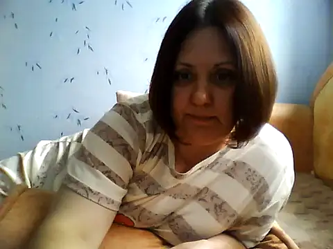 Snapshot of LockyCharm111 chatting on July 2026 03:44:02 PM LockyCharm111 online show from July 2026 03:44:02 PM