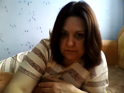 Snapshot of LockyCharm111 chatting on June 2026 05:01:02 AM LockyCharm111 online show from June 2026 05:01:02 AM