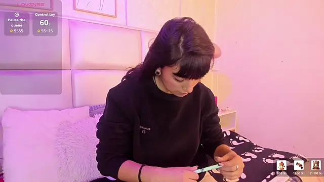 Xara u online show from March 2026 07:35:01 PM