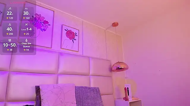 Xara u online show from March 2026 07:45:02 PM