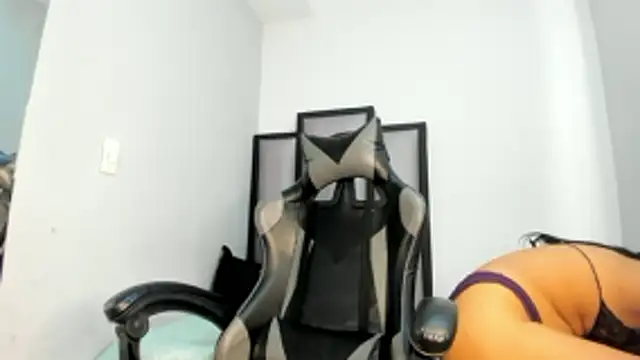 dulce 34 online show from March 2026 08:09:01 PM