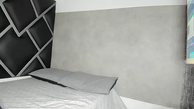 dulce 34 online show from March 2026 08:27:02 PM