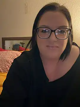 FreaksOffALeash3261 online show from May 2026 12:14:01 PM