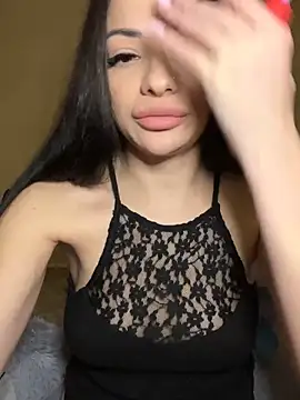 Snapshot of Layana_Ro chatting on February 2026 05:04:02 PM Layana Ro online show from February 2026 05:04:02 PM