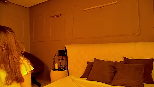 YourSweetArya online show from March 2026 04:08:01 PM